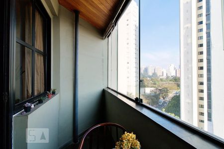 Varanda da Sala de kitnet/studio para alugar com 1 quarto, 34m² em Paraíso do Morumbi, São Paulo