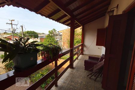 Casa à venda com 198m², 4 quartos e 2 vagasSacada