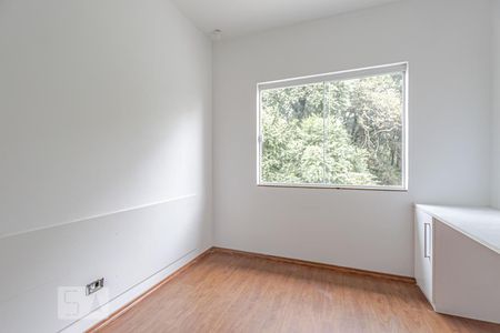 Quarto 1 de casa para alugar com 3 quartos, 131m² em Mossunguê, Curitiba