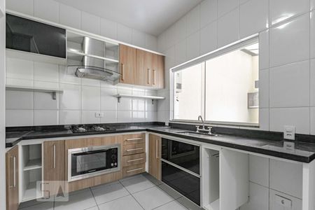 Casa para alugar com 131m², 3 quartos e 2 vagasCozinha