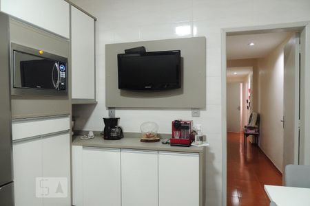 Apartamento à venda com 82m², 2 quartos e 1 vaga Apartamento à venda com 82m², 2 quartos e 1 vagaCopa
