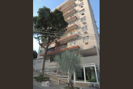 Apartamento à venda com 82m², 2 quartos e 1 vagaFachada
