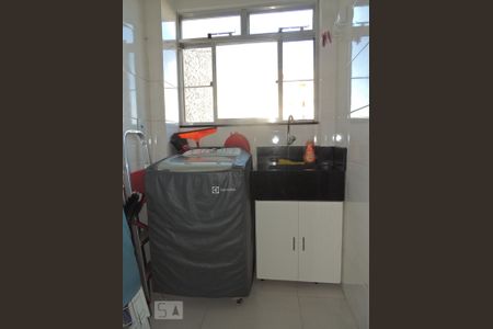 Apartamento à venda com 82m², 2 quartos e 1 vagaÁrea de Serviço