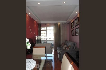 Apartamento à venda com 82m², 2 quartos e 1 vagaSala