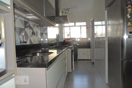 Apartamento à venda com 82m², 2 quartos e 1 vaga