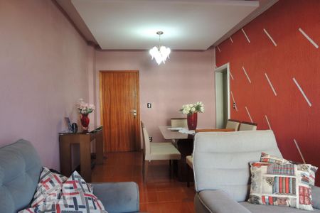 Apartamento à venda com 82m², 2 quartos e 1 vaga Apartamento à venda com 82m², 2 quartos e 1 vagaSala