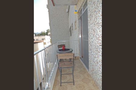 Apartamento à venda com 82m², 2 quartos e 1 vagaVaranda