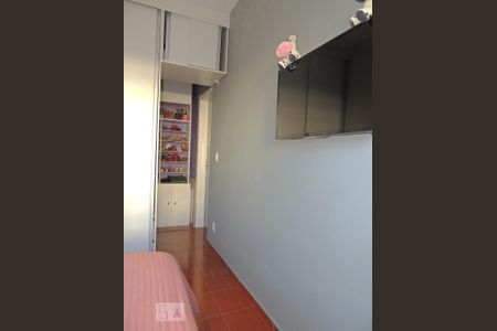 Apartamento à venda com 82m², 2 quartos e 1 vagaQuarto 2