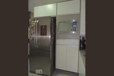 Apartamento à venda com 82m², 2 quartos e 1 vagaCozinha