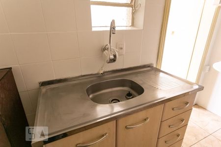 Apartamento à venda com 78m², 3 quartos e sem vagaBanheiro - Torneira