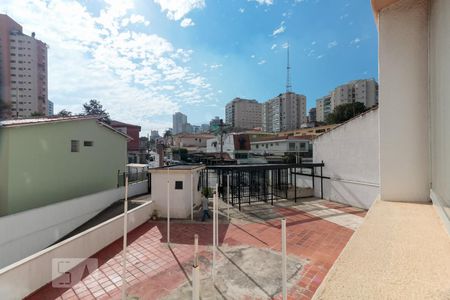 Vista  de apartamento à venda com 3 quartos, 66m² em Alto de Pinheiros, São Paulo