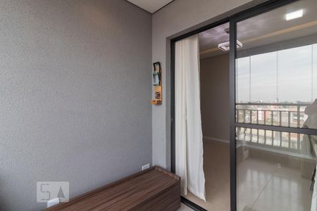 Apartamento à venda com 58m², 2 quartos e 1 vagaVaranda