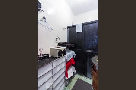 Casa à venda com 270m², 3 quartos e 4 vagasBanheiro Suite