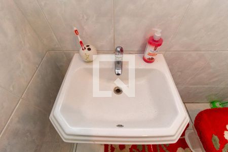 Casa à venda com 115m², 3 quartos e 1 vagaDetalhe Banheiro - Social