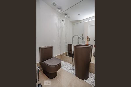 Lavabo de apartamento à venda com 3 quartos, 180m² em Pe Pequeno, Niterói