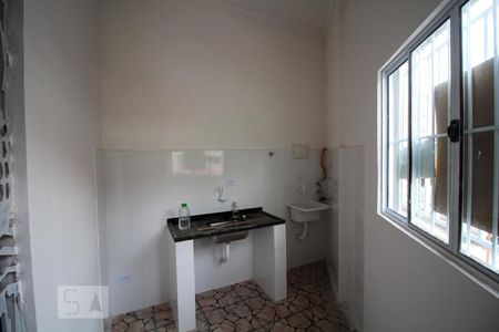 Cozinha de kitnet/studio para alugar com 1 quarto, 40m² em Vila Bertioga, São Paulo