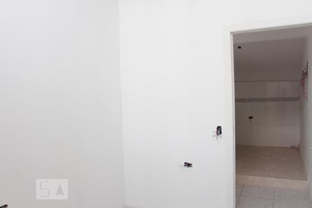 Quarto 1 de apartamento para alugar com 2 quartos, 60m² em Vila Bertioga, São Paulo