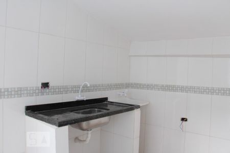 Sala/Cozinha de apartamento para alugar com 2 quartos, 60m² em Vila Bertioga, São Paulo
