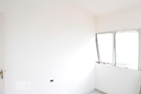 Sala de kitnet/studio para alugar com 1 quarto, 40m² em Vila Bertioga, São Paulo
