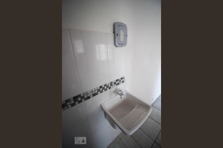 Studio para alugar com 40m², 1 quarto e sem vaga Studio para alugar com 40m², 1 quarto e sem vagaLavanderia