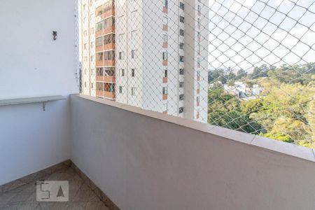 Sacada de apartamento à venda com 3 quartos, 79m² em Barro Branco (zona Norte), São Paulo
