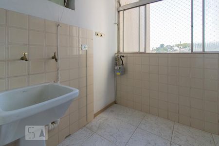 Apartamento à venda com 79m², 3 quartos e 1 vagaÁrea de Serviço