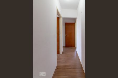 Corredor de apartamento à venda com 3 quartos, 79m² em Barro Branco (zona Norte), São Paulo