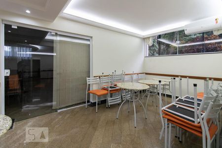Apartamento à venda com 79m², 3 quartos e 1 vagaÁrea Comum - Salão de Festas