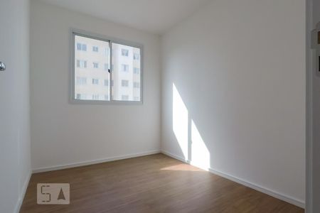 Quarto 1 de apartamento para alugar com 2 quartos, 40m² em Jardim São Savério, São Paulo