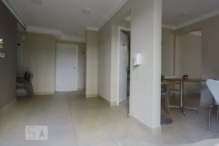 Apartamento à venda com 40m², 2 quartos e sem vagaÁrea comum - Salão de festas
