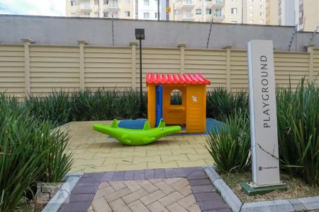 Apartamento à venda com 40m², 2 quartos e sem vagaÁrea Comum - Playground
