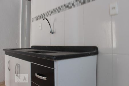 Sala/Cozinha de kitnet/studio para alugar com 2 quartos, 60m² em Vila Bertioga, São Paulo