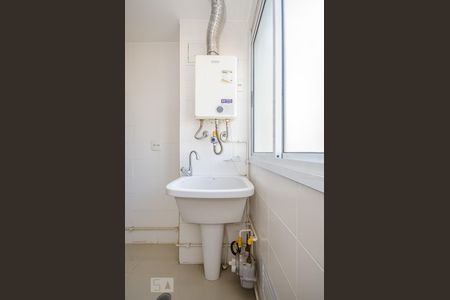 Apartamento para alugar com 77m², 2 quartos e 1 vagaÁrea de Serviço