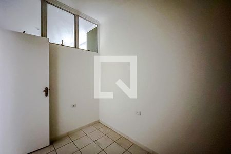 Quarto de kitnet/studio para alugar com 2 quartos, 60m² em Vila Bertioga, São Paulo