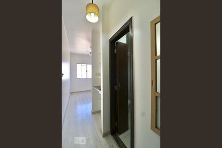 Studio à venda com 17m², 1 quarto e sem vagaCorredor