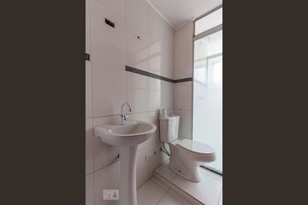 Banheiro da Suíte de apartamento à venda com 3 quartos, 68m² em Sarandi, Porto Alegre
