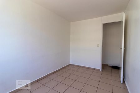 Quarto 2 de apartamento para alugar com 2 quartos, 93m² em Guará Ii, Brasília