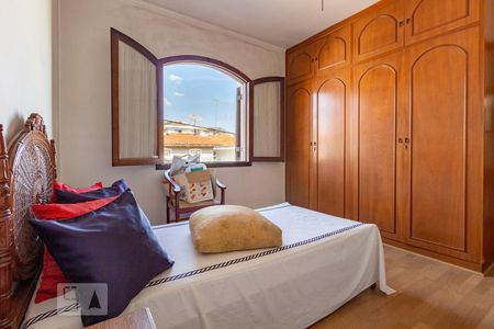 Casa à venda com 156m², 3 quartos e 1 vagaQuarto 2