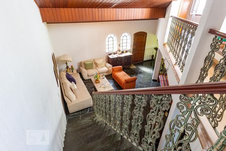 Casa à venda com 156m², 3 quartos e 1 vagaEscadas 2andar