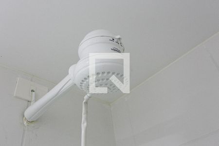 Apartamento para alugar com 48m², 2 quartos e sem vagaBanheiro - Chuveiro