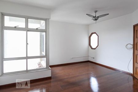 Sala de apartamento à venda com 2 quartos, 100m² em Funcionários, Belo Horizonte