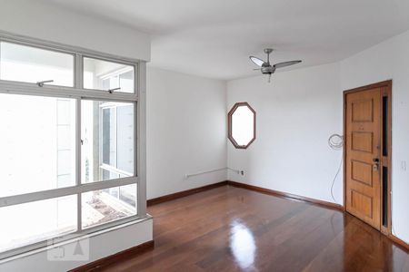Sala de apartamento à venda com 2 quartos, 100m² em Funcionários, Belo Horizonte