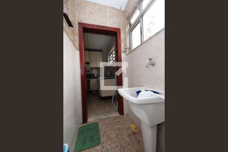 Apartamento à venda com 95m², 3 quartos e sem vagaLavanderia