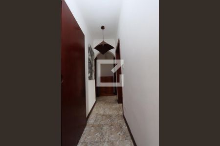 Apartamento à venda com 95m², 3 quartos e sem vagaCorredor