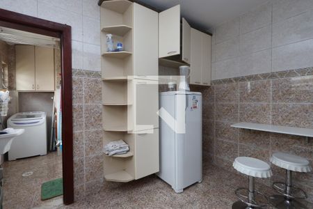 Apartamento à venda com 95m², 3 quartos e sem vagaCozinha