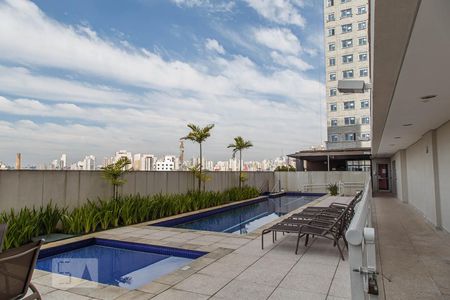 Apartamento à venda com 46m², 1 quarto e 1 vagaPiscina