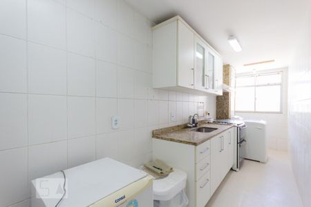 Apartamento para alugar com 60m², 2 quartos e 1 vaga Apartamento para alugar com 60m², 2 quartos e 1 vagaCozinha e Área de Serviço