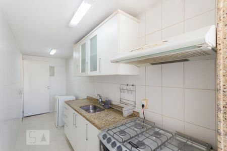 Cozinha de apartamento para alugar com 2 quartos, 60m² em Pechincha, Rio de Janeiro