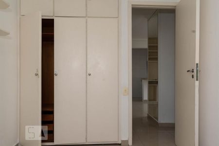 Quarto 1 de apartamento para alugar com 2 quartos, 50m² em Saúde, São Paulo