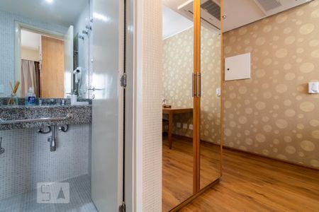Studio à venda com 36m², 1 quarto e 1 vaga Studio à venda com 36m², 1 quarto e 1 vagaStudio
